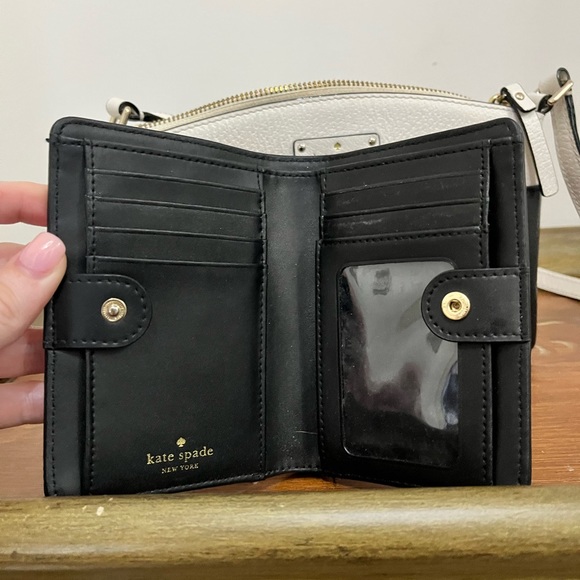Kate spade black and white cross body bag and matching wallet - Picture 4 of 6